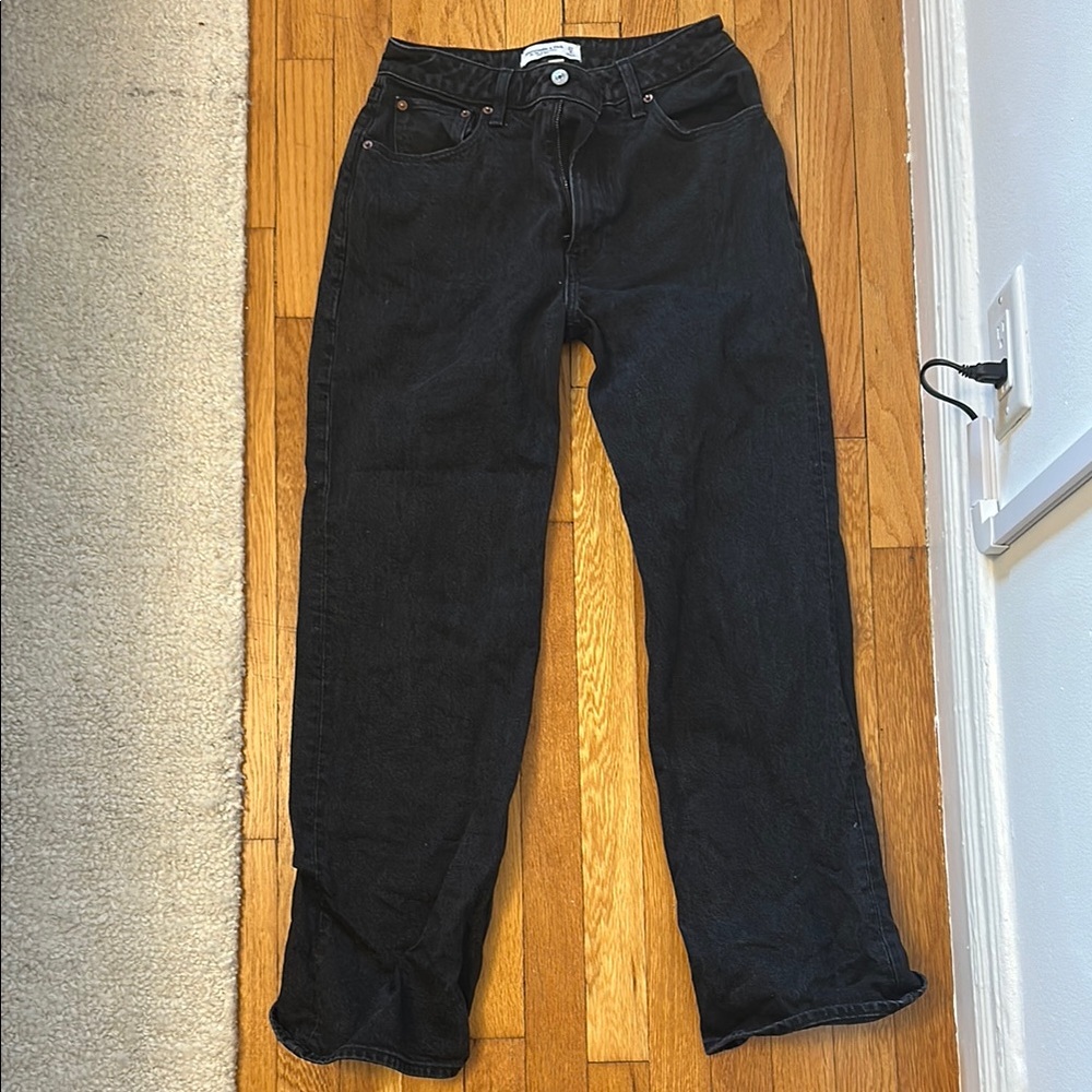 Abercrombie & Fitch Black Relaxed Jeans